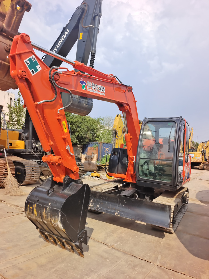 HITACHI ZX70 ZAXIS 70 - Miniexcavadora: foto 4 HITACHI ZX70 ZAXIS 70 - Miniexcavadora: foto 4