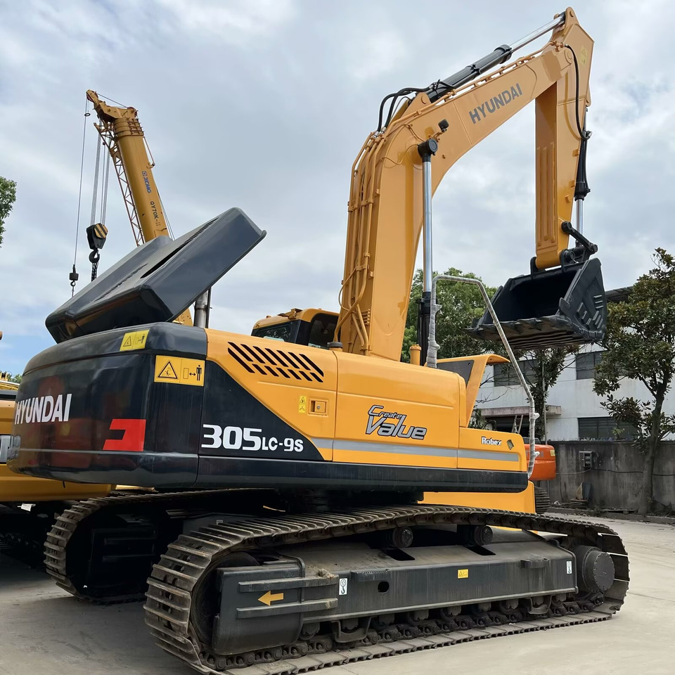HYUNDAI 305LC-9T - Excavadora de cadenas: foto 1 HYUNDAI 305LC-9T - Excavadora de cadenas: foto 1
