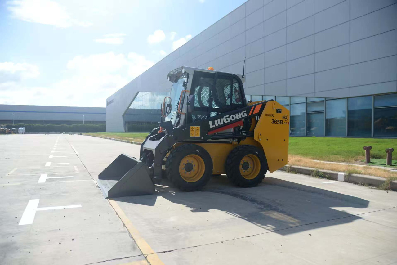 LIUGONG 365B BRAND NEW - Minicargadora: foto 4 LIUGONG 365B BRAND NEW - Minicargadora: foto 4