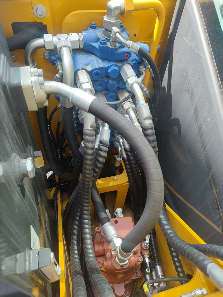 LIUGONG 9075FG4 BRAND NEW 7.5 TON DIGGER - Miniexcavadora: foto 3 LIUGONG 9075FG4 BRAND NEW 7.5 TON DIGGER - Miniexcavadora: foto 3