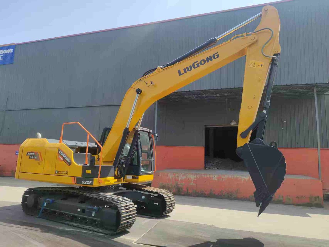 LIUGONG 920FG4 20TON BRAND NEW - Excavadora de cadenas: foto 3 LIUGONG 920FG4 20TON BRAND NEW - Excavadora de cadenas: foto 3