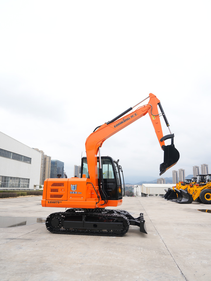 LONKING LG6075 G4 7.68 TON BRAND NEW - Miniexcavadora: foto 3 LONKING LG6075 G4 7.68 TON BRAND NEW - Miniexcavadora: foto 3