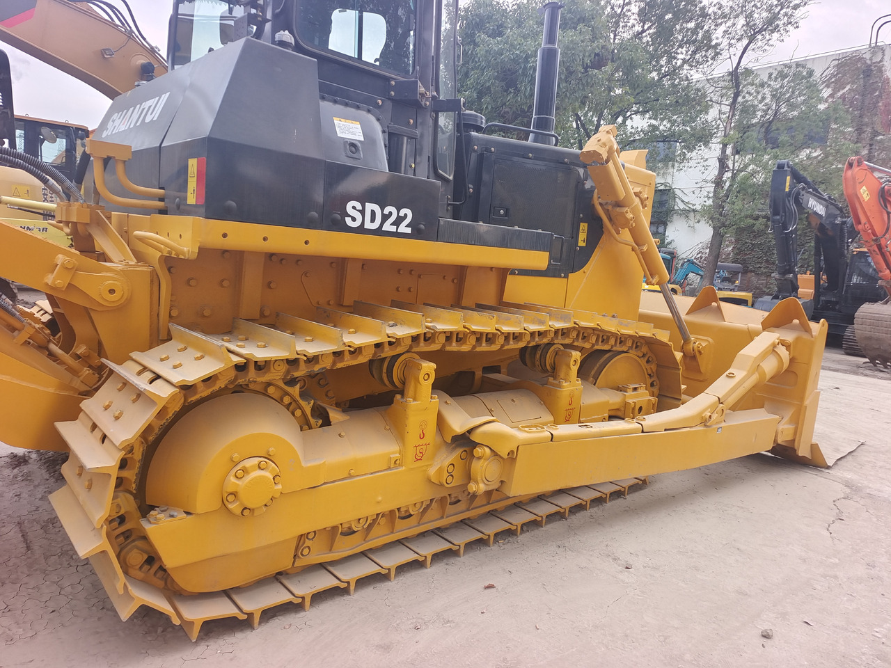 Bulldozer SHANTUI SD22 SD22F SD32: foto 14 Bulldozer SHANTUI SD22 SD22F SD32: foto 14