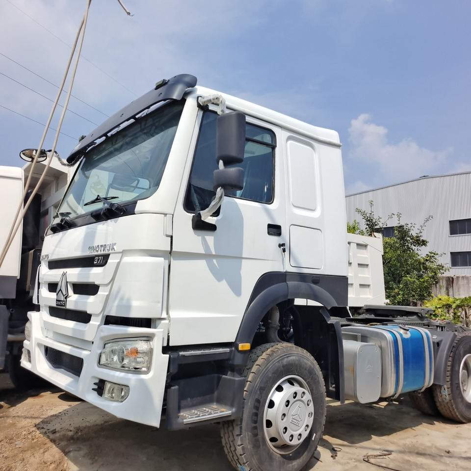 SINOTRUK HOWO 6*4 - Volquete remolque: foto 4 SINOTRUK HOWO 6*4 - Volquete remolque: foto 4