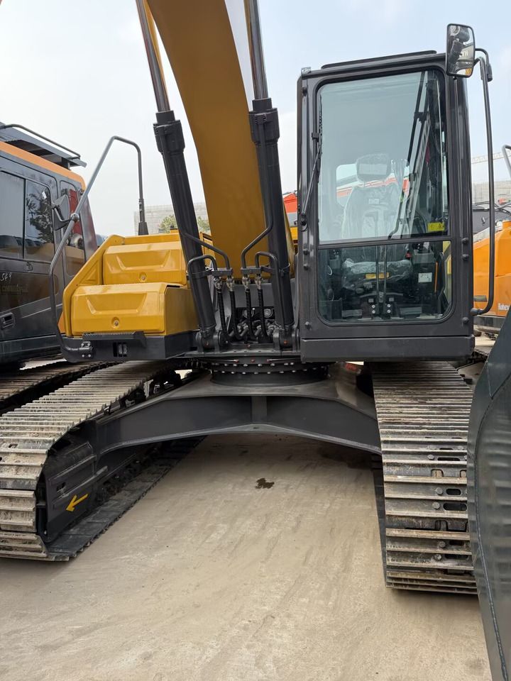 XCMG XE215GA BRAND NEW 27-year anniversary sale - Excavadora de cadenas: foto 1 XCMG XE215GA BRAND NEW 27-year anniversary sale - Excavadora de cadenas: foto 1