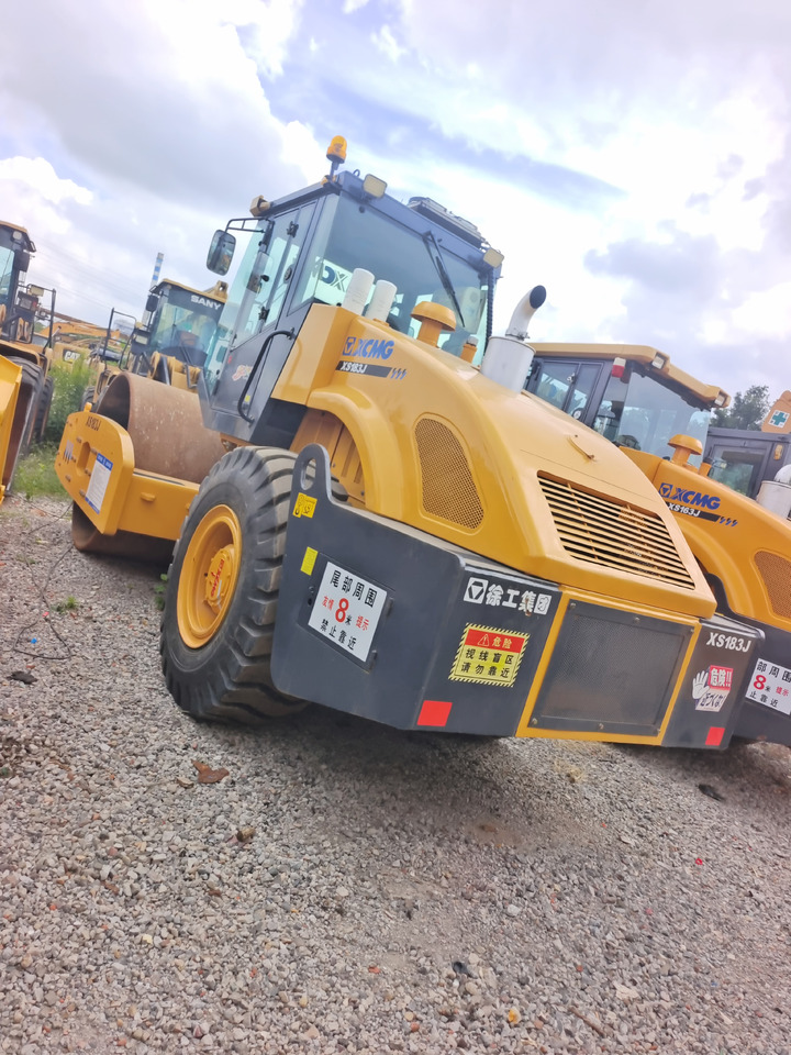 XCMG XS183J XS203J XS223J - Apisonadora de asfalto: foto 2 XCMG XS183J XS203J XS223J - Apisonadora de asfalto: foto 2