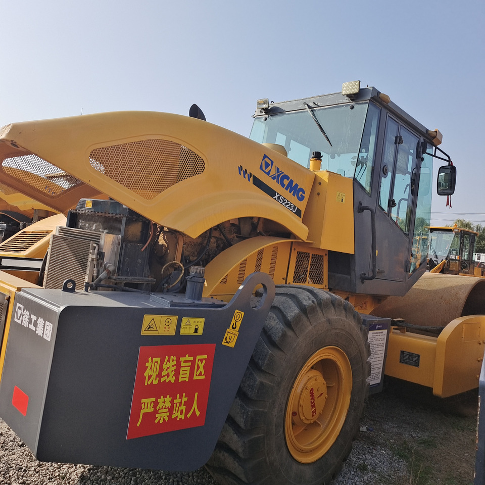 XCMG XS223J ROAD ROLLER - Compactador: foto 4 XCMG XS223J ROAD ROLLER - Compactador: foto 4