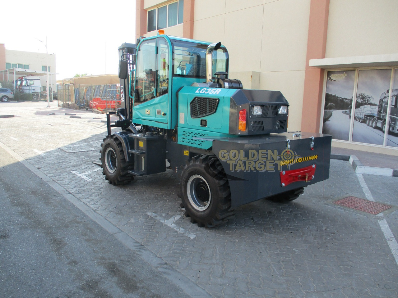 LGCM LG35R Rough Terrain Forklift - Carretilla elevadora diésel: foto 4 LGCM LG35R Rough Terrain Forklift - Carretilla elevadora diésel: foto 4