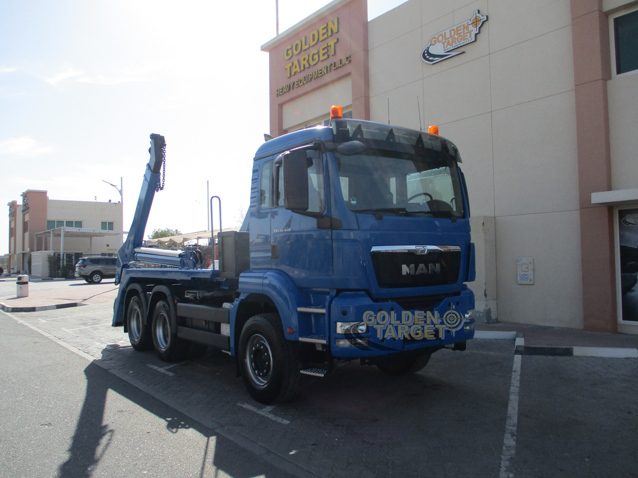 MAN TGS 26.440 6x4 Skip Loader - Portacontenedor de cadenas camión: foto 1 MAN TGS 26.440 6x4 Skip Loader - Portacontenedor de cadenas camión: foto 1
