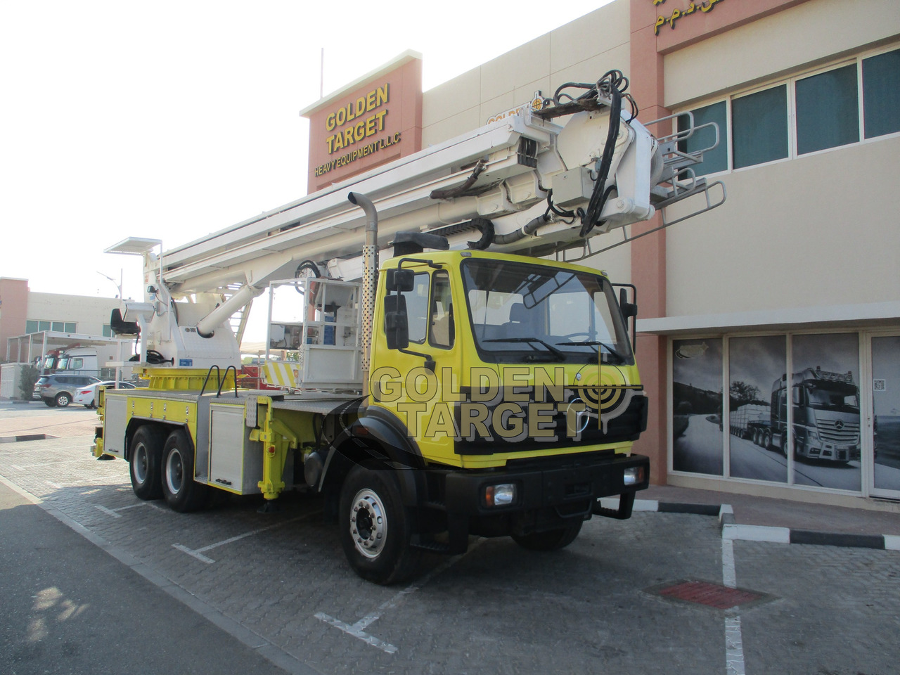 MERCEDES-BENZ 2638 6×4 MANLIFT TRUCK 1998 - Camión de bomberos: foto 1 MERCEDES-BENZ 2638 6×4 MANLIFT TRUCK 1998 - Camión de bomberos: foto 1
