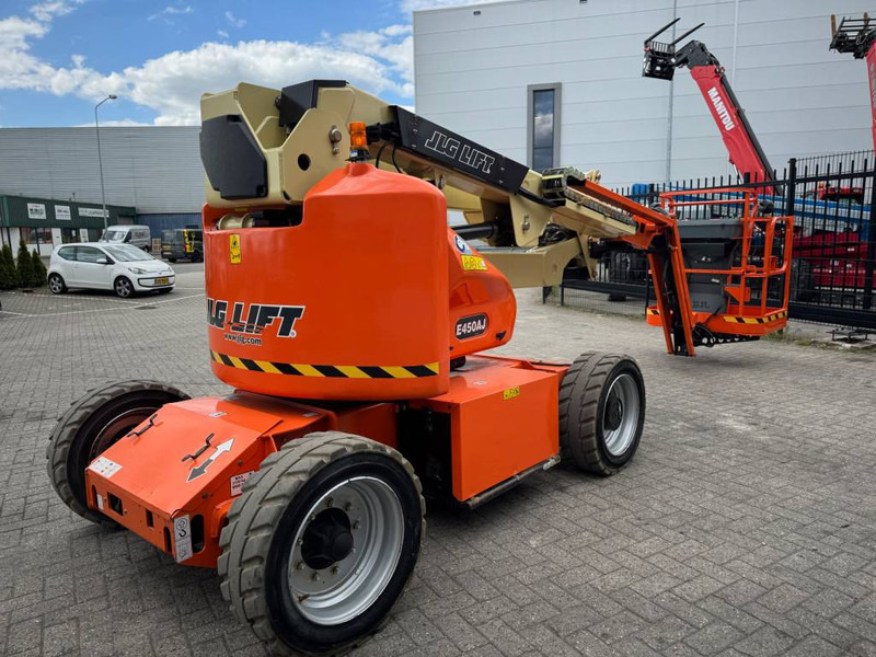 JLG E 450 AJ - Plataforma articulada: foto 3 JLG E 450 AJ - Plataforma articulada: foto 3