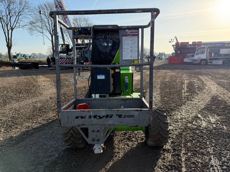 Niftylift HR 12 D E - Plataforma articulada: foto 5 Niftylift HR 12 D E - Plataforma articulada: foto 5