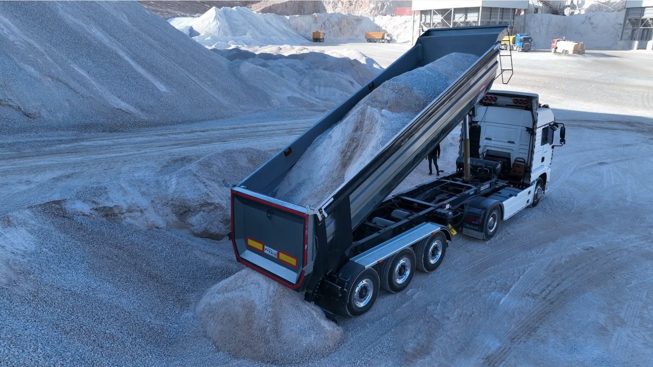 FESAN 2025 - Volquete remolque: foto 5 FESAN 2025 - Volquete remolque: foto 5