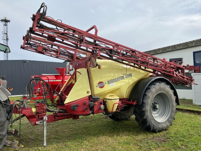 Hardi NAVIGATOR 4000 - Pulverizador suspendido: foto 1 Hardi NAVIGATOR 4000 - Pulverizador suspendido: foto 1