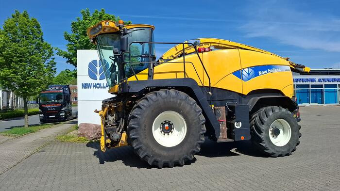 New Holland FR 9060 - Cosechadora de forraje: foto 1 New Holland FR 9060 - Cosechadora de forraje: foto 1