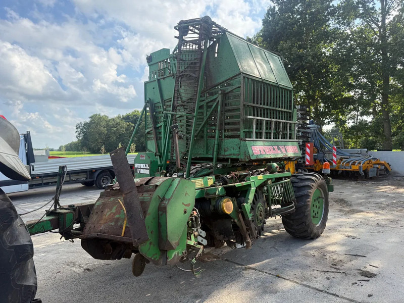 Onbekend Stoll V202 Bietenrooier Getrokken bietenrooier - Cosechadoras de remolacha: foto 2 Onbekend Stoll V202 Bietenrooier Getrokken bietenrooier - Cosechadoras de remolacha: foto 2