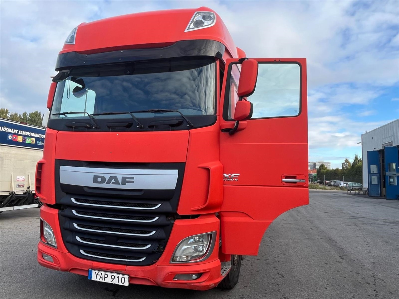 Dragbil DAF FTS XF510Z -2016 - Cabeza tractora: foto 1 Dragbil DAF FTS XF510Z -2016 - Cabeza tractora: foto 1