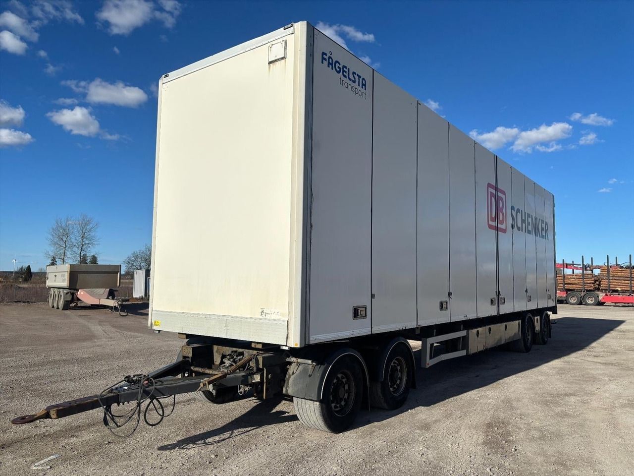 Lastbilssläp Närko D4ZW11L61 -2014 - Caja cerrada remolque: foto 1 Lastbilssläp Närko D4ZW11L61 -2014 - Caja cerrada remolque: foto 1