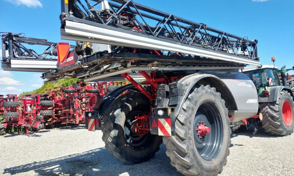 Horsch Leeb GS 8000 - Pulverizador arrastrado: foto 4 Horsch Leeb GS 8000 - Pulverizador arrastrado: foto 4