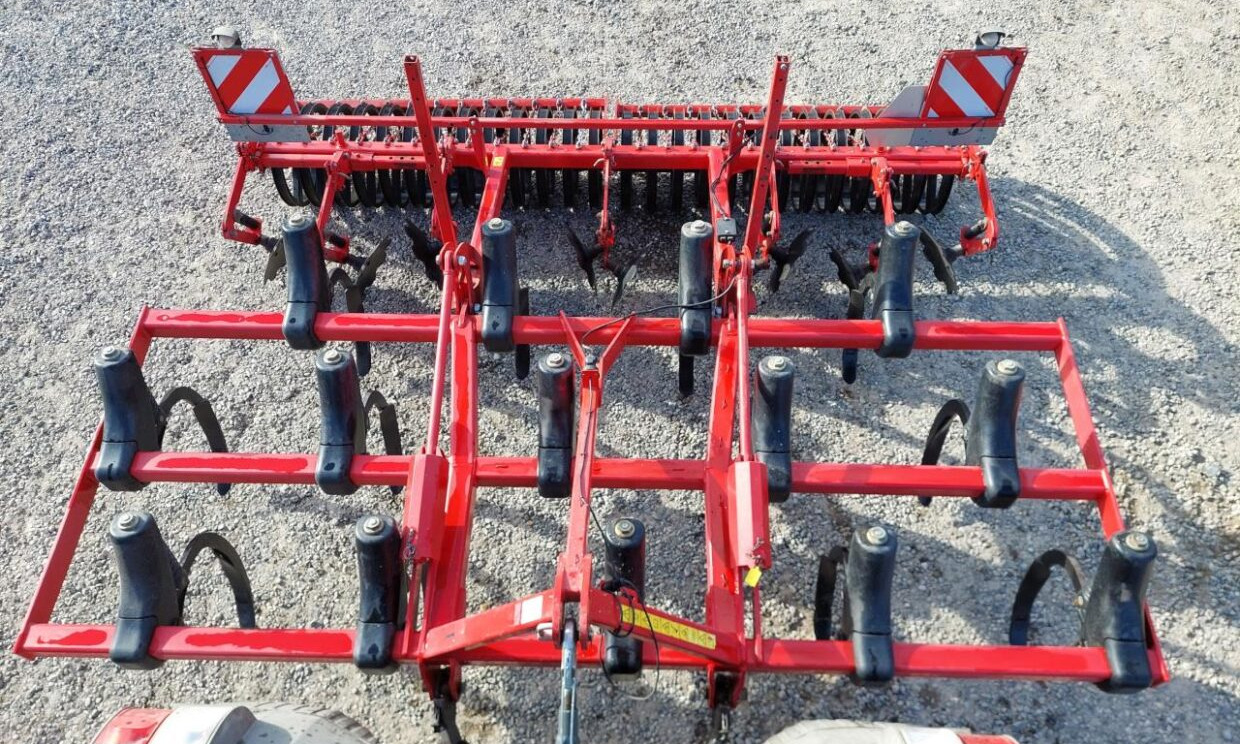 Horsch TERRANO 4 FX STARR - Grada: foto 3 Horsch TERRANO 4 FX STARR - Grada: foto 3