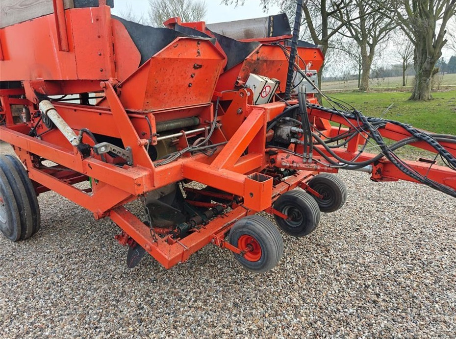 Structural 3 rækket - Plantadora de patatas: foto 2 Structural 3 rækket - Plantadora de patatas: foto 2