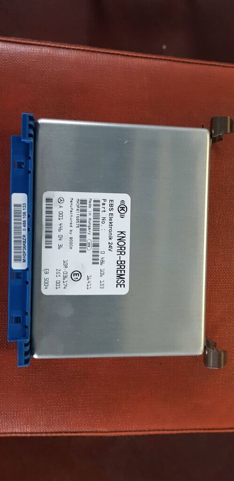 Knorr-Bremse 0 486 106 133 Mercedes-Benz ACTROS MB4 - Unidad de control para Camión: foto 5 Knorr-Bremse 0 486 106 133 Mercedes-Benz ACTROS MB4 - Unidad de control para Camión: foto 5