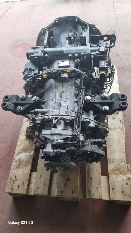 MERCEDES ACTROS MP3 G211-12 - Caja de cambios: foto 5 MERCEDES ACTROS MP3 G211-12 - Caja de cambios: foto 5