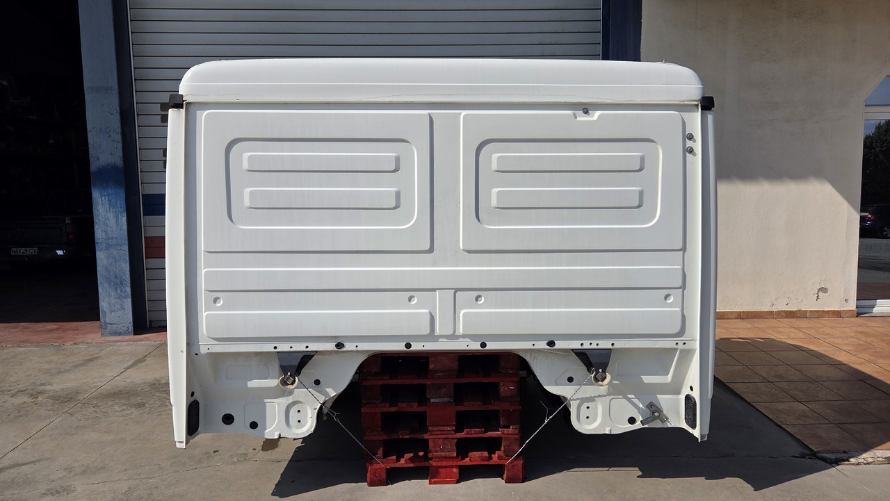 MERCEDES-BENZ ACTROS MP3 EURO 5 MEDIUM SIZE - Cabina: foto 4 MERCEDES-BENZ ACTROS MP3 EURO 5 MEDIUM SIZE - Cabina: foto 4