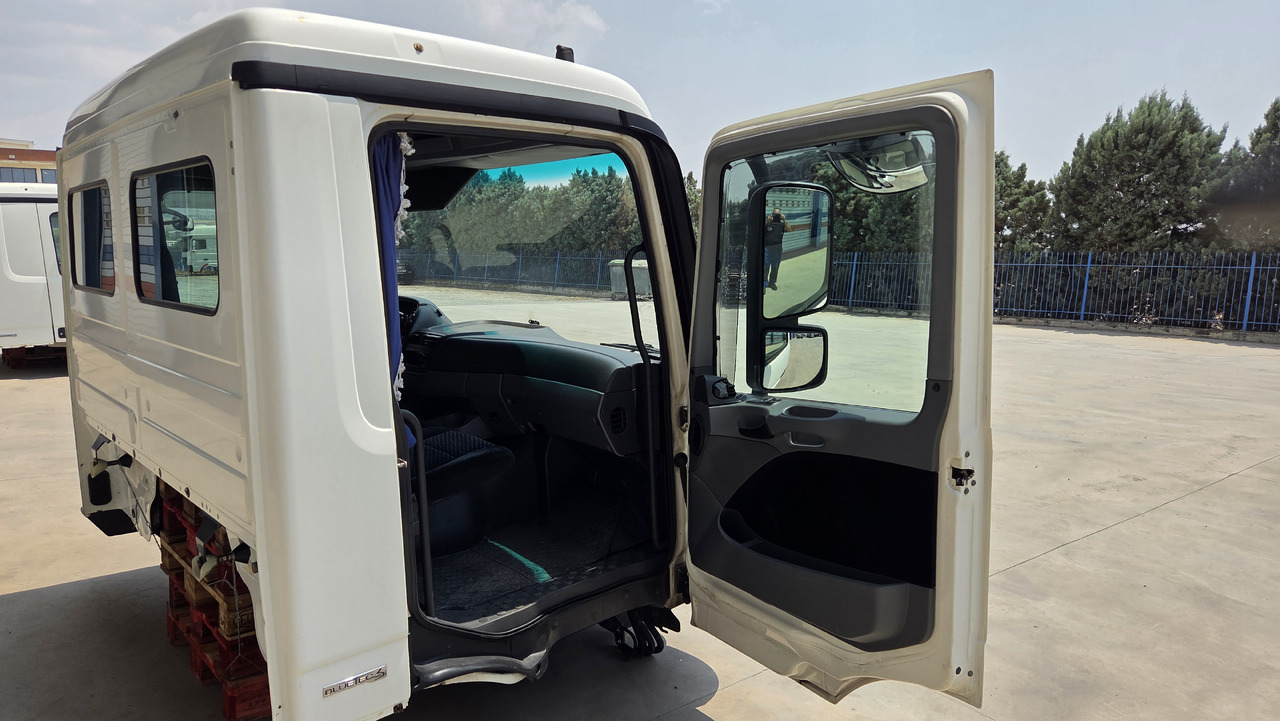 MERCEDES-BENZ ACTROS MP3 SHORT 9416002005 - Cabina: foto 5 MERCEDES-BENZ ACTROS MP3 SHORT 9416002005 - Cabina: foto 5