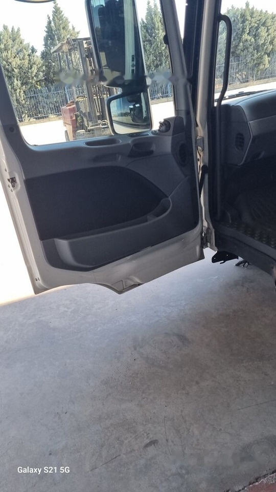 Cabina para Camión Mercedes-Benz CAB ACTROS SHORT EURO 5 A 9416002005   Mercedes-Benz MP3 ACTROS: foto 11