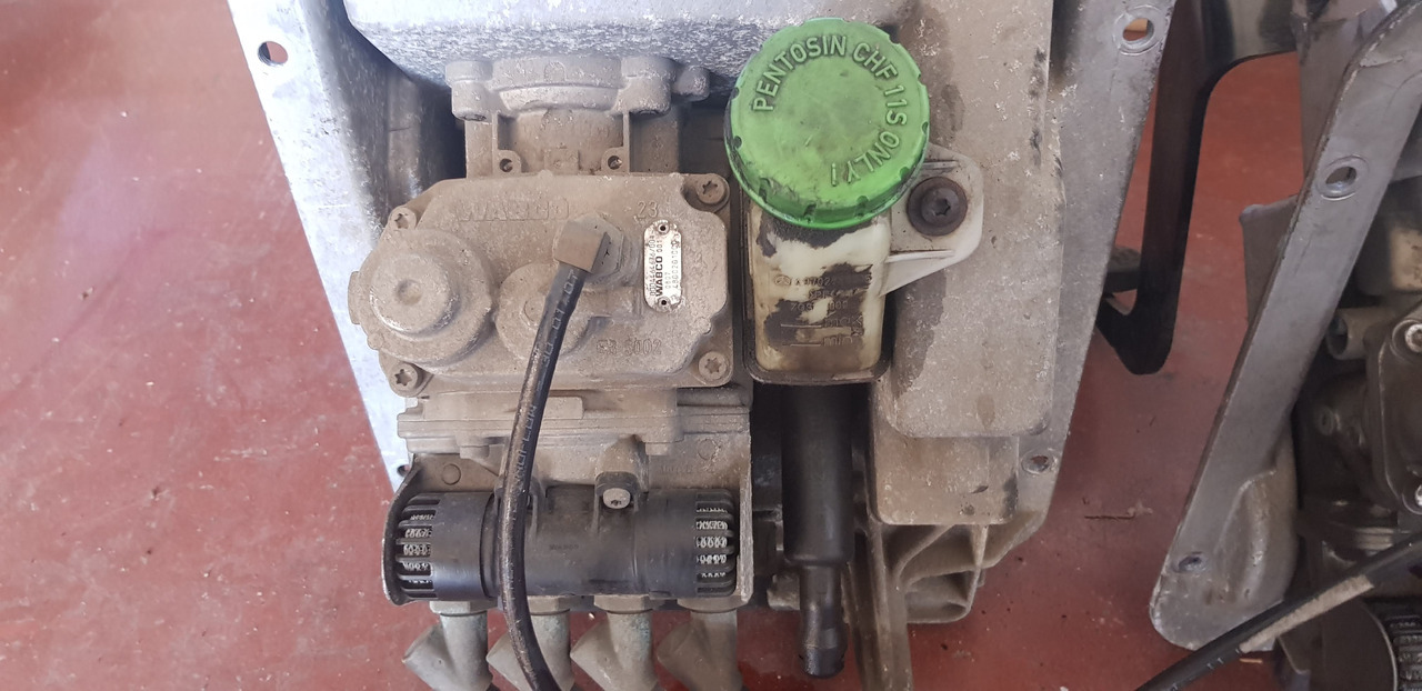 Válvula de freno para Camión WABCO ATEGO 2: foto 7 Válvula de freno para Camión WABCO ATEGO 2: foto 7