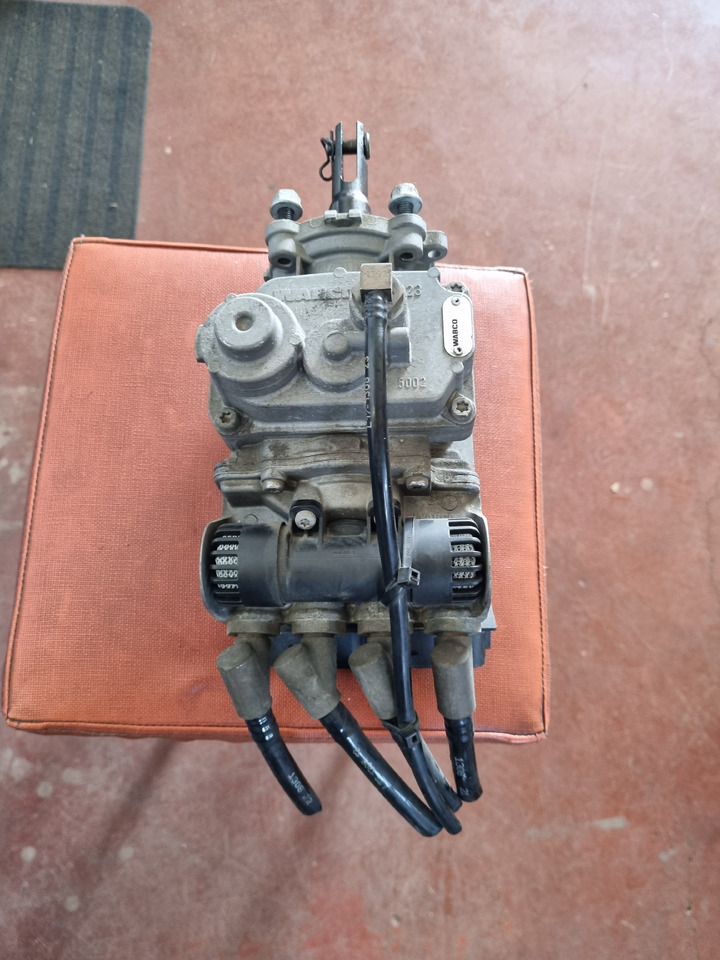 WABCO ATEGO 2 - Válvula de freno para Camión: foto 1 WABCO ATEGO 2 - Válvula de freno para Camión: foto 1