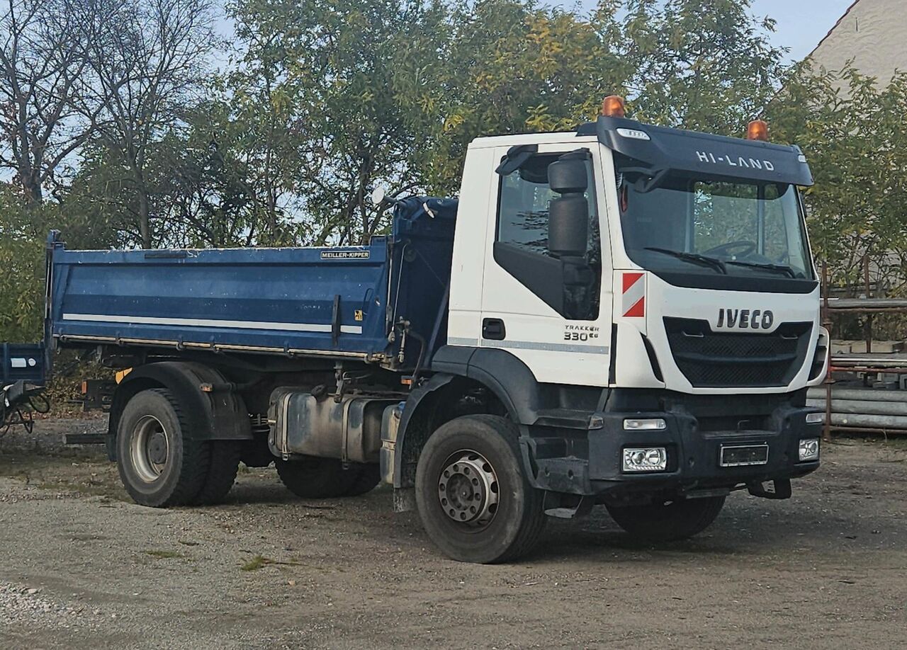 Iveco Trakker 330 Dreiseitenkipper Meiller TOP - Volquete camión: foto 1 Iveco Trakker 330 Dreiseitenkipper Meiller TOP - Volquete camión: foto 1