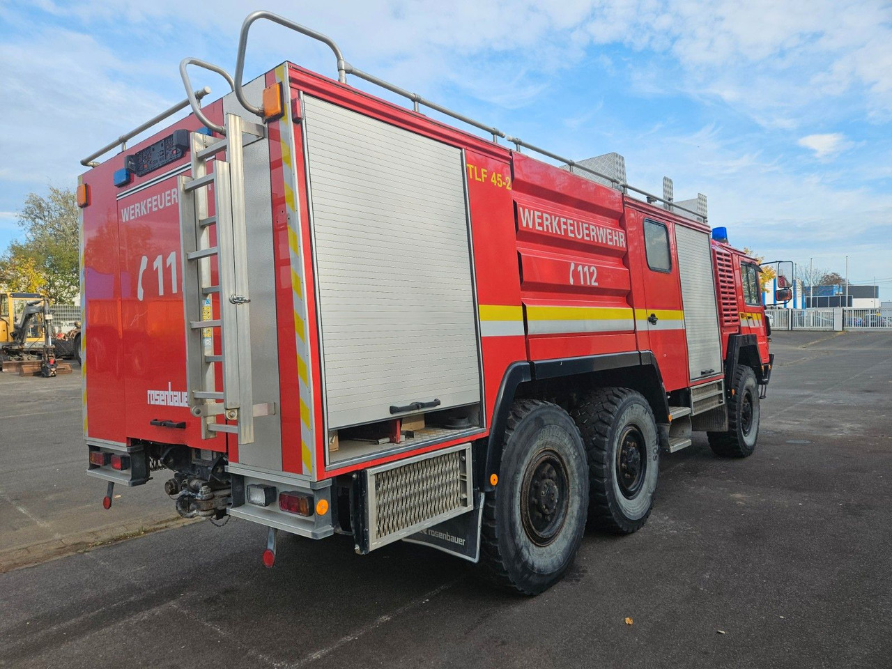 MAN KAT 6x6 Tanklöschfahrzeug - Cisterna camión: foto 3 MAN KAT 6x6 Tanklöschfahrzeug - Cisterna camión: foto 3