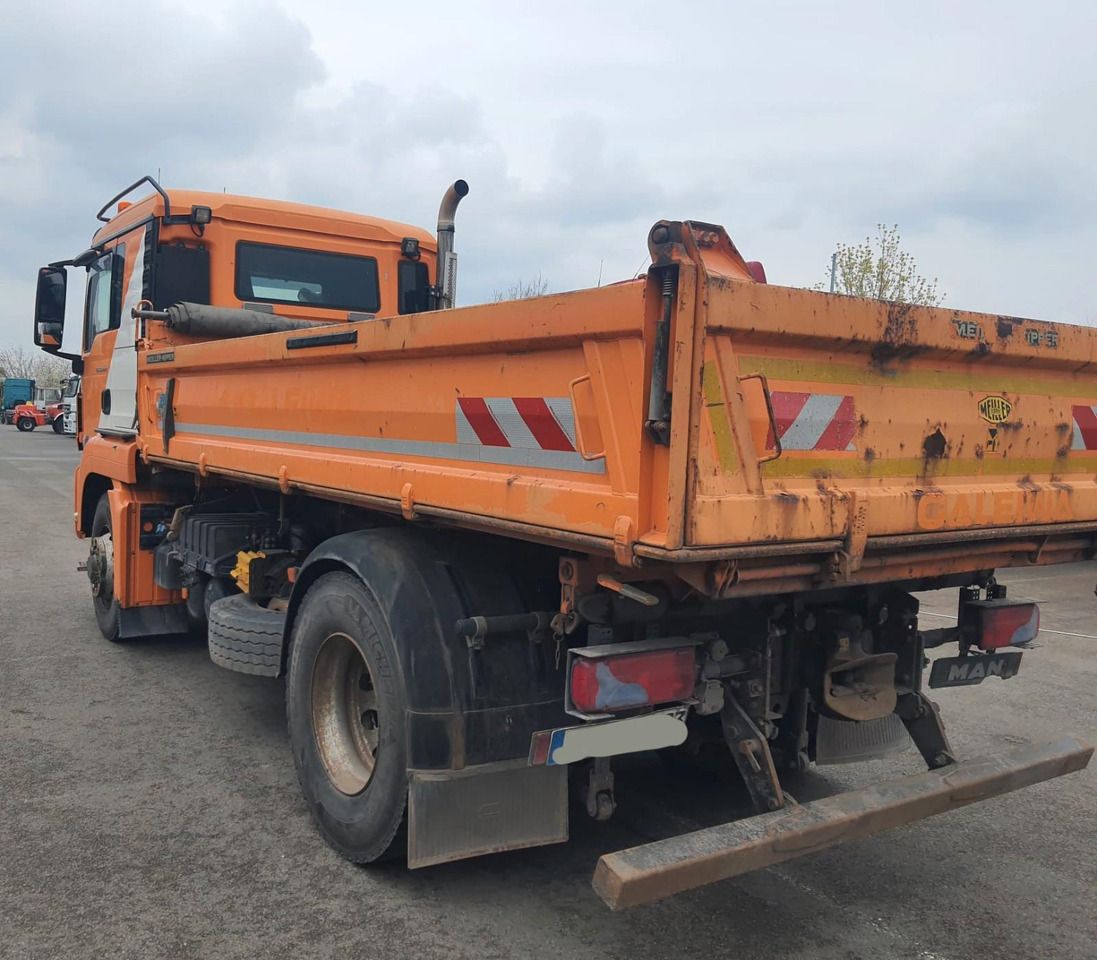 MAN TGS 18.440 4x4H Dreiseitenkipper - Volquete camión: foto 3 MAN TGS 18.440 4x4H Dreiseitenkipper - Volquete camión: foto 3