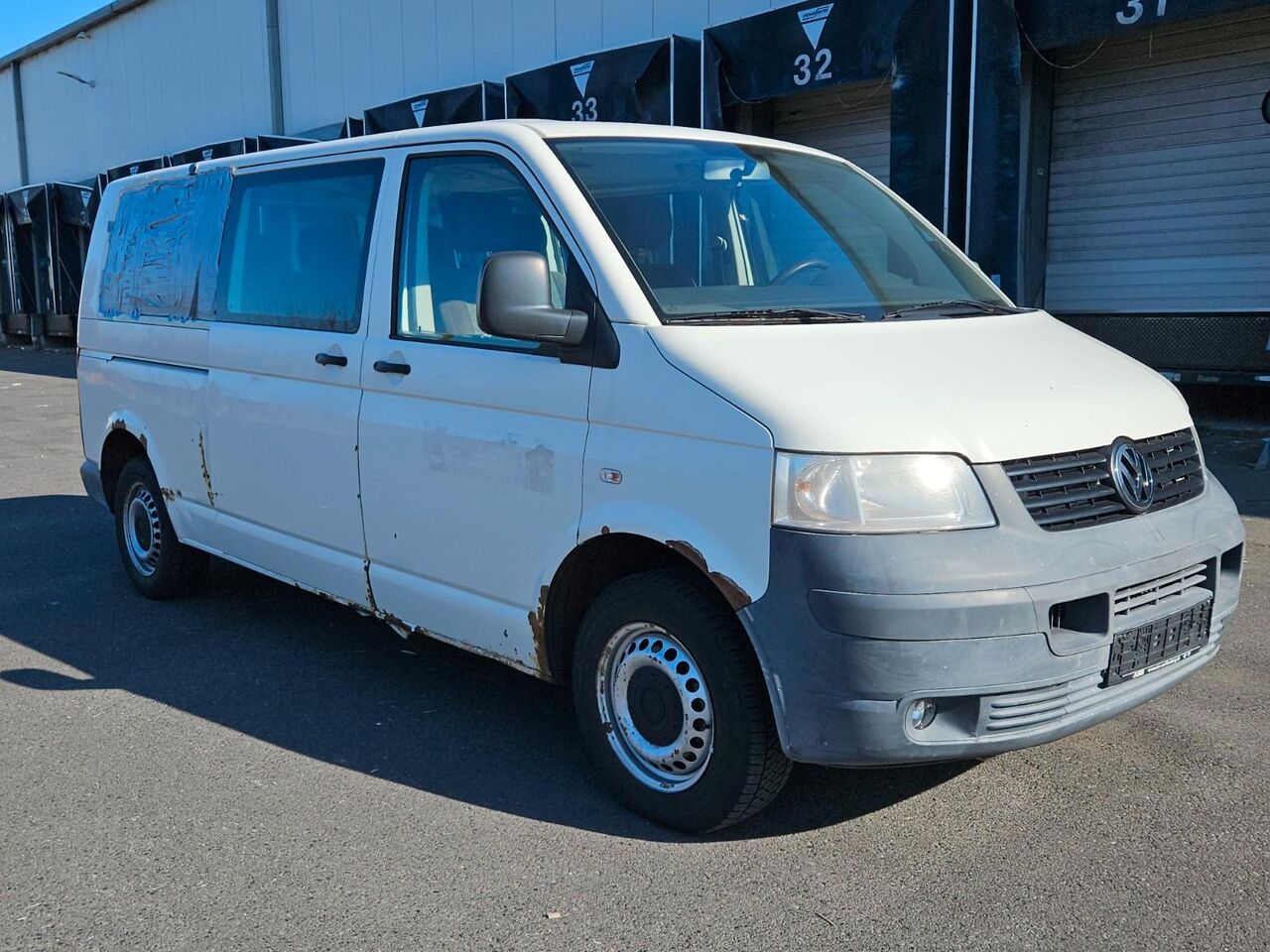 Volkswagen T5 - 9 Sitzer - Minibús, Furgoneta de pasajeros: foto 3 Volkswagen T5 - 9 Sitzer - Minibús, Furgoneta de pasajeros: foto 3