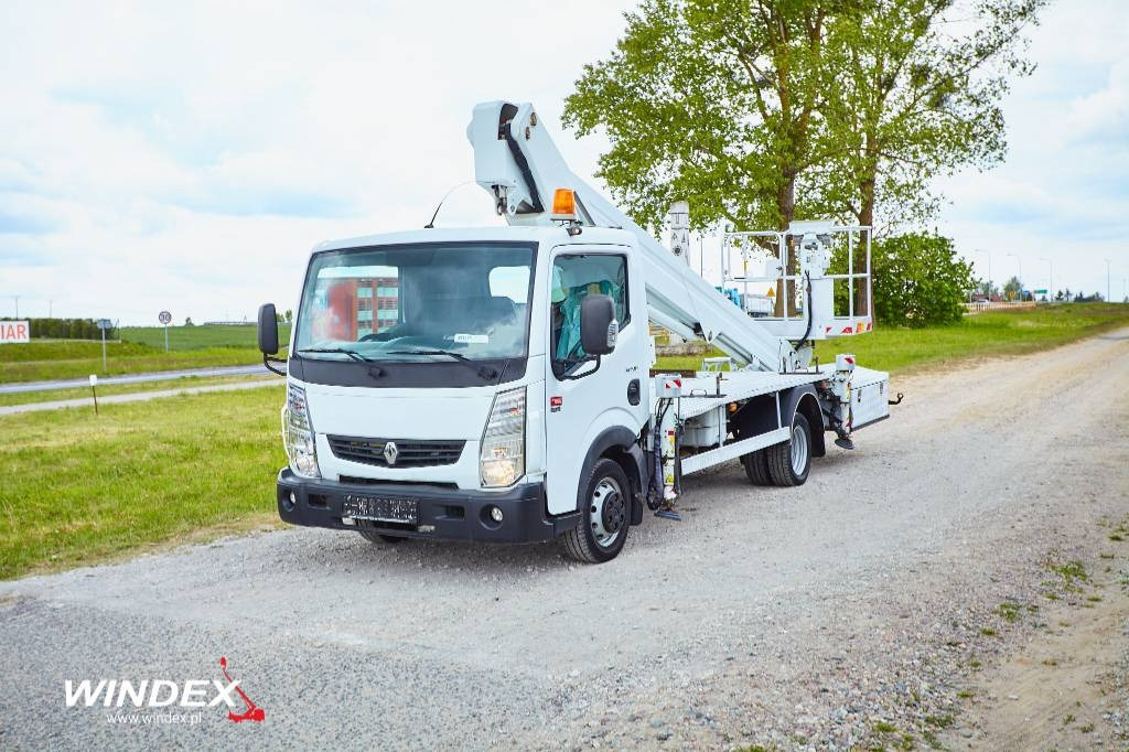 CMC PLA 250 - Camión con plataforma elevadora: foto 1 CMC PLA 250 - Camión con plataforma elevadora: foto 1