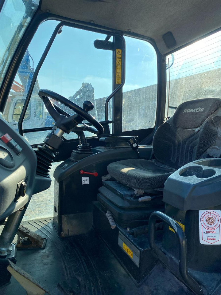Cargadora de ruedas Komatsu WA 70-7: foto 12