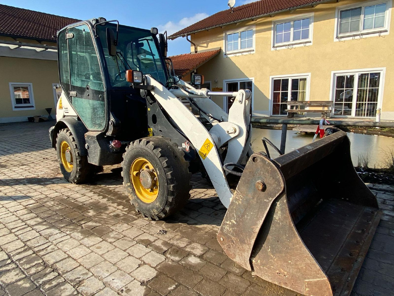 Cargadora de ruedas Komatsu WA 70-7: foto 7