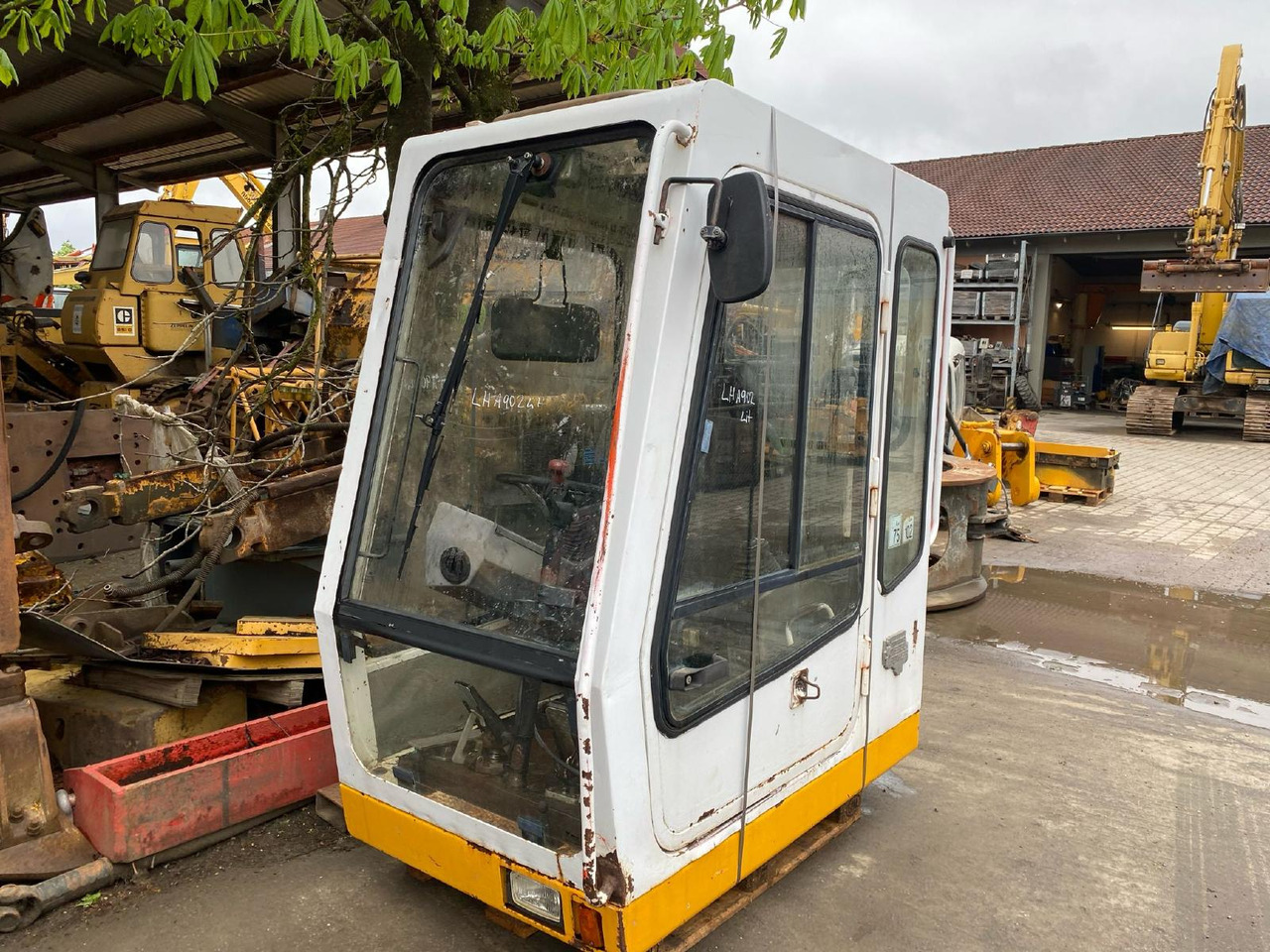 Liebherr A902 Lit - Cabina para Maquinaria de construcción: foto 1 Liebherr A902 Lit - Cabina para Maquinaria de construcción: foto 1