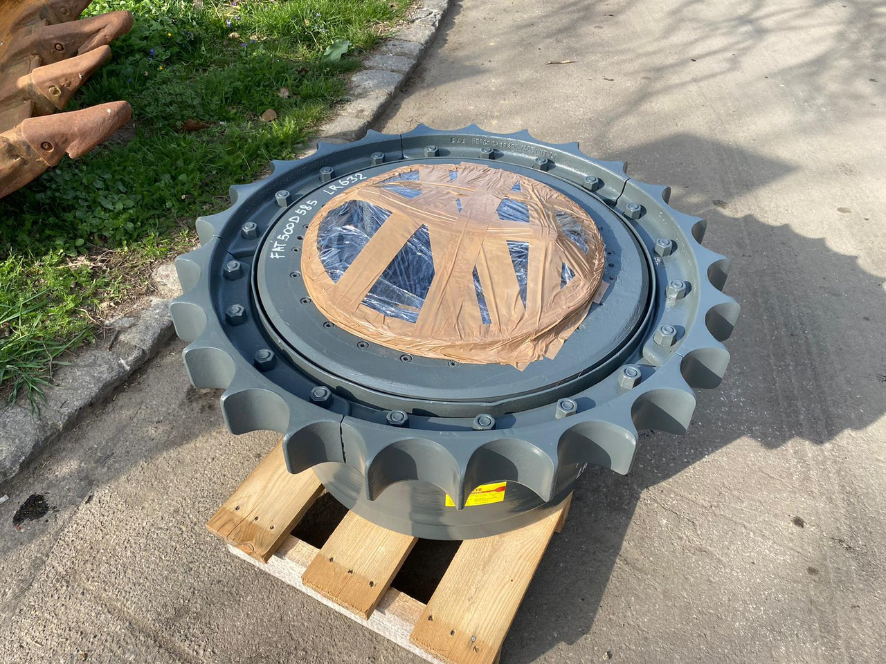 Liebherr FAT 500D585 aus PR 632 - Mando final para Maquinaria de construcción: foto 5 Liebherr FAT 500D585 aus PR 632 - Mando final para Maquinaria de construcción: foto 5