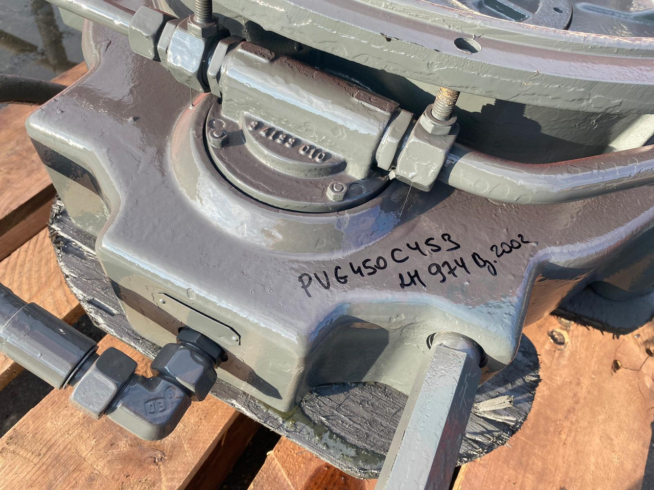 Liebherr PVG 450 aus LH R974LIT - Bomba hidráulica para Maquinaria de construcción: foto 2 Liebherr PVG 450 aus LH R974LIT - Bomba hidráulica para Maquinaria de construcción: foto 2