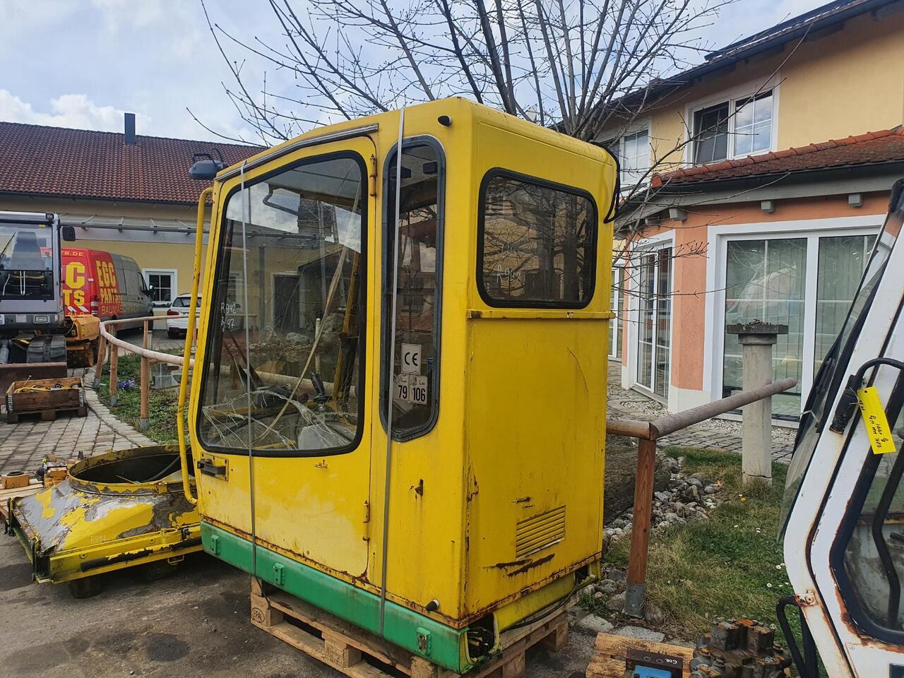 Liebherr R 942 - Cabina para Excavadora de cadenas: foto 4 Liebherr R 942 - Cabina para Excavadora de cadenas: foto 4