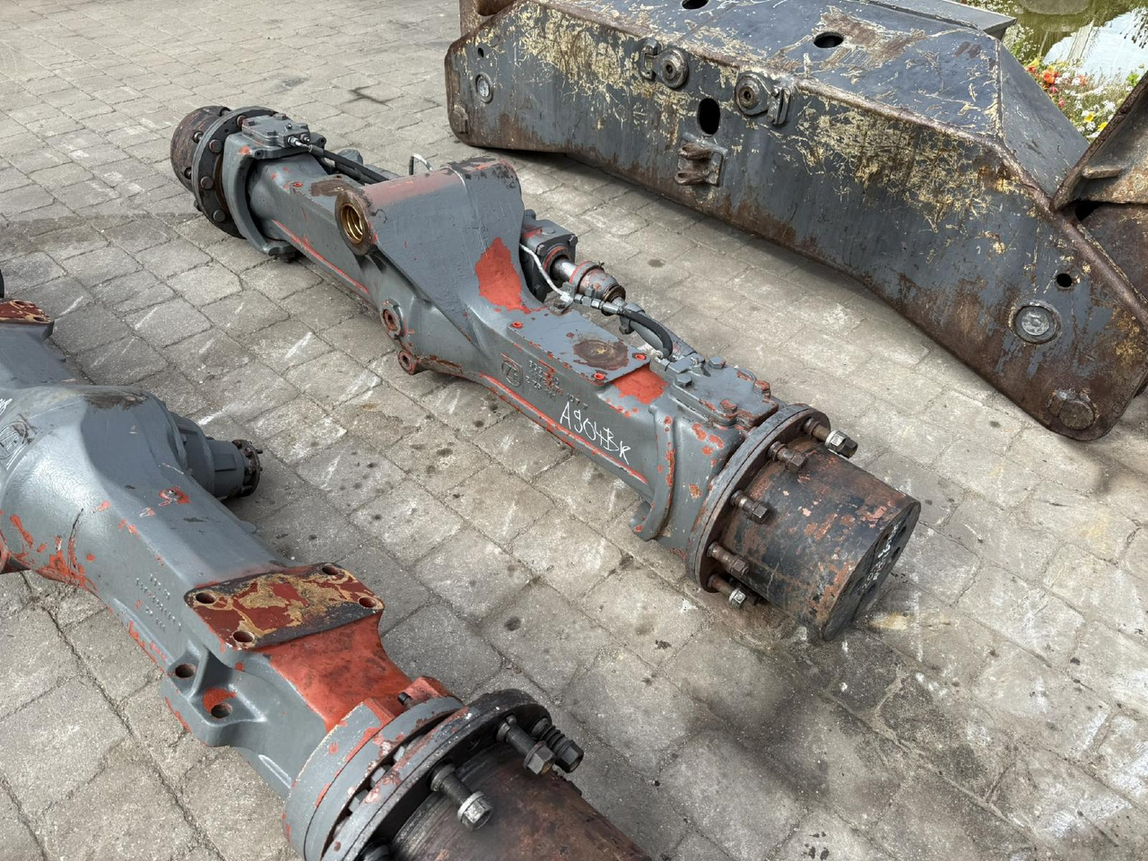 Liebherr ZF AP L B 765 aus LH 904 LIT - Eje y piezas para Maquinaria de construcción: foto 5 Liebherr ZF AP L B 765 aus LH 904 LIT - Eje y piezas para Maquinaria de construcción: foto 5