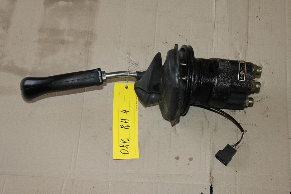 O&K RH 4 PMS Joystick - Cabina e interior para Excavadora de cadenas: foto 4 O&K RH 4 PMS Joystick - Cabina e interior para Excavadora de cadenas: foto 4