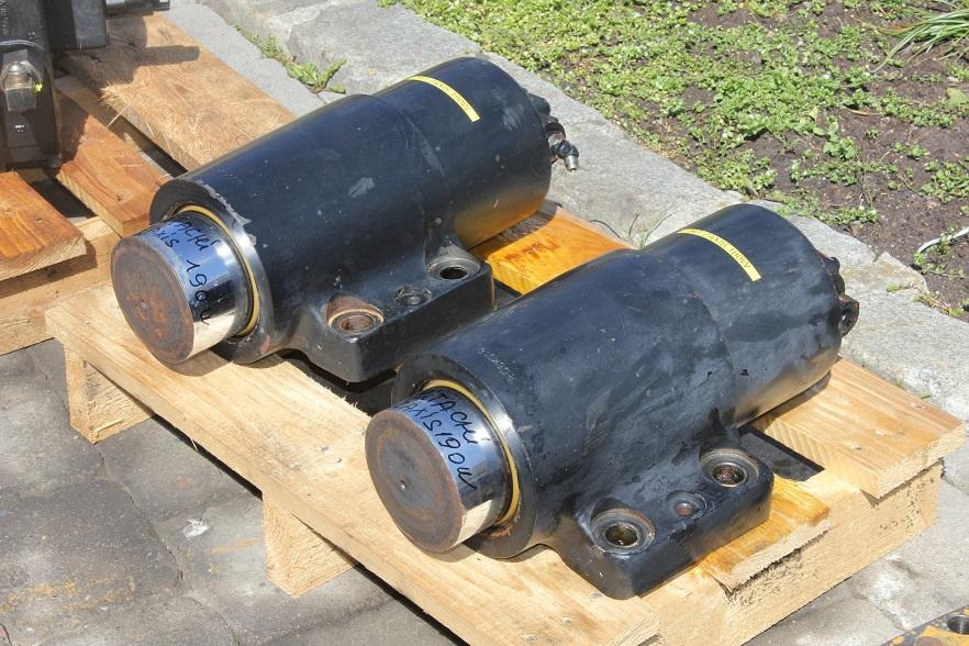 Hitachi ZX 190W - Piezas de recambio para Excavadora: foto 3 Hitachi ZX 190W - Piezas de recambio para Excavadora: foto 3