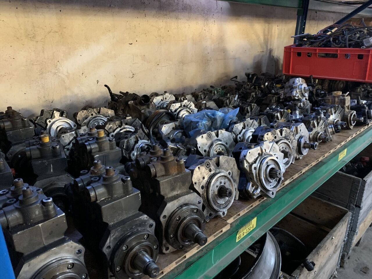 Bosch 0445120420   MAN TGX-S truck - Bomba de inyección para Camión: foto 4 Bosch 0445120420   MAN TGX-S truck - Bomba de inyección para Camión: foto 4