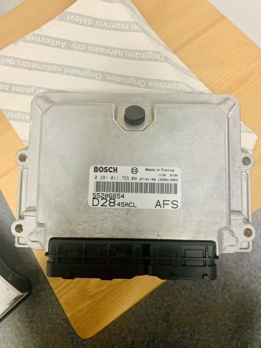 Bosch Sterownik Silnika Engine Control Ducato 2.8 HDI 281011755 for FIAT Ducato Boxer Jumper 2.8HDI 2000 - 2006 Oryginał NOWY commercial vehicle - Unidad de control para Vehículo comercial ligero: foto 5 Bosch Sterownik Silnika Engine Control Ducato 2.8 HDI 281011755 for FIAT Ducato Boxer Jumper 2.8HDI 2000 - 2006 Oryginał NOWY commercial vehicle - Unidad de control para Vehículo comercial ligero: foto 5