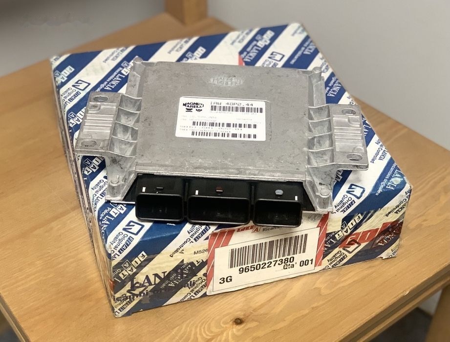 FIAT Ducato Jumper Boxer / PSA 9645278280 for FIAT Citroen Peugeot IAW 48P2.44 / PSA 9645278280 commercial vehicle - Unidad de control para Vehículo comercial ligero: foto 1 FIAT Ducato Jumper Boxer / PSA 9645278280 for FIAT Citroen Peugeot IAW 48P2.44 / PSA 9645278280 commercial vehicle - Unidad de control para Vehículo comercial ligero: foto 1