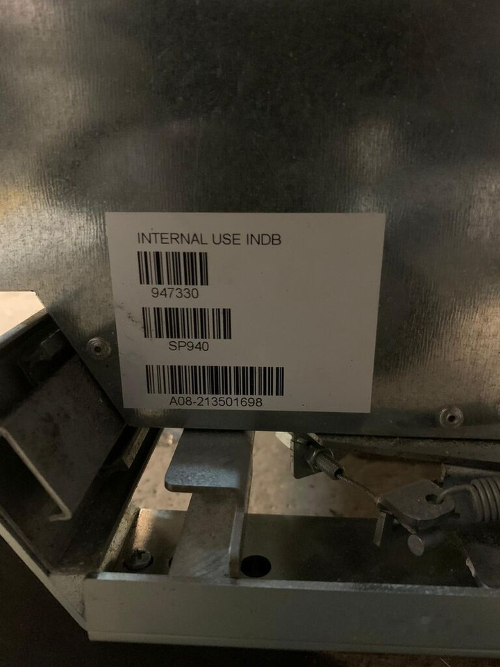 IVECO indel B 5802797207 SP940 24L stan nieznany 5802797207   IVECO - Cabina e interior para Camión: foto 2 IVECO indel B 5802797207 SP940 24L stan nieznany 5802797207   IVECO - Cabina e interior para Camión: foto 2